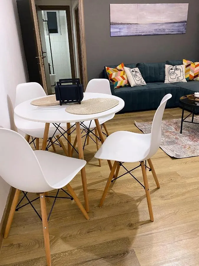 Central Cozy Apartment North Railway St - 4 Min Walk Bucarest